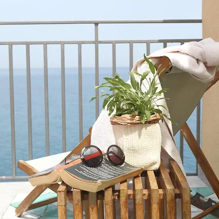 Apartment Ondina *